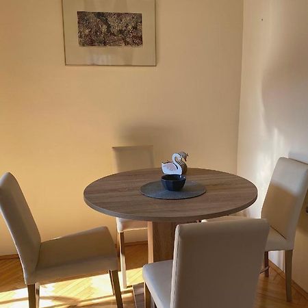 M&C Central Apartment スコピエ エクステリア 写真