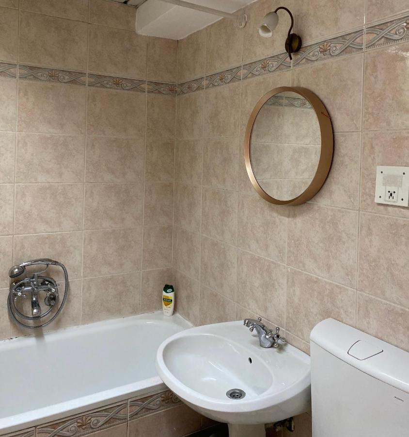 M&C Central Apartment スコピエ エクステリア 写真